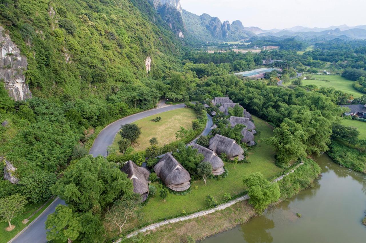 Serena Kim Boi Resort - Hoa Binh Екстер'єр фото